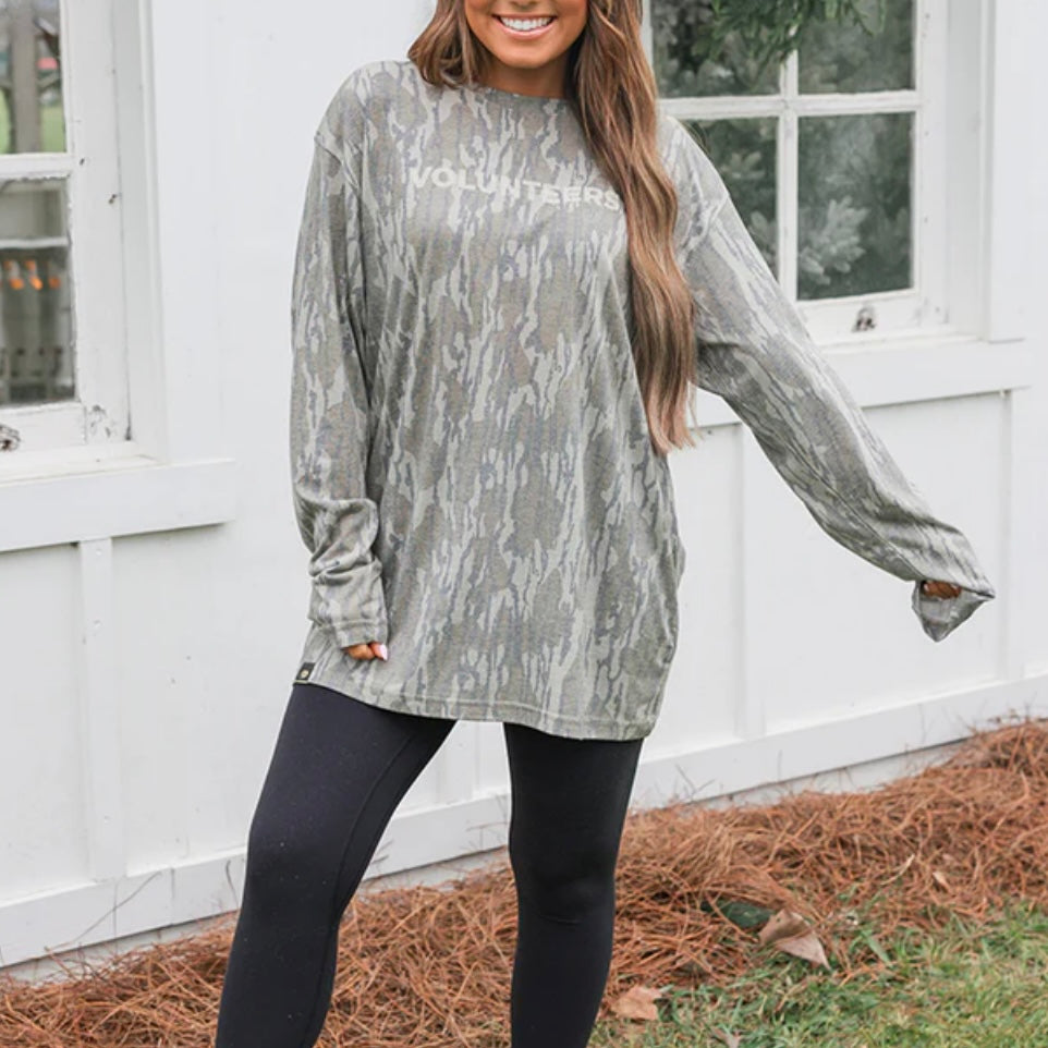 Mossy Oak “Volunteers” Long-Sleeve T-Shirt