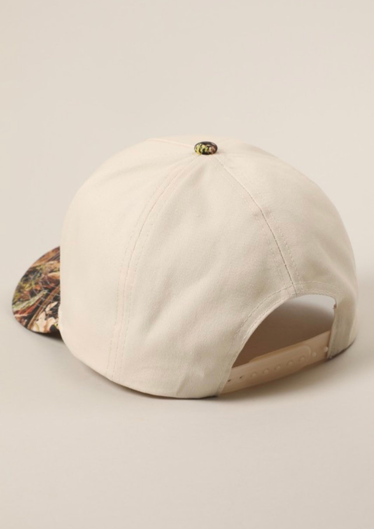 MAMA Camo Trucker